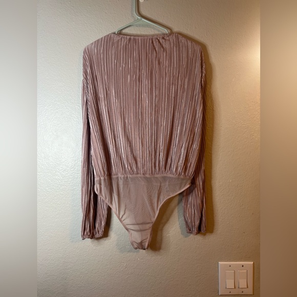 Astr the label pink pleated bodysuit Large - Picture 5 of 9